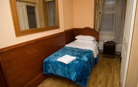 Camelot House Hotel Лондон Экстерьер фото