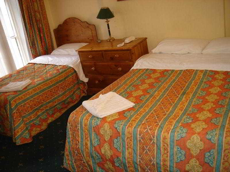 Camelot House Hotel Лондон Экстерьер фото